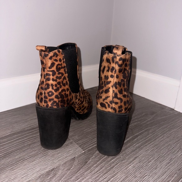 Platform Lug Bootie - Picture 2 of 5